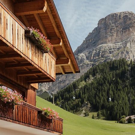 Residence Costa Burjada Кольфоско Экстерьер фото