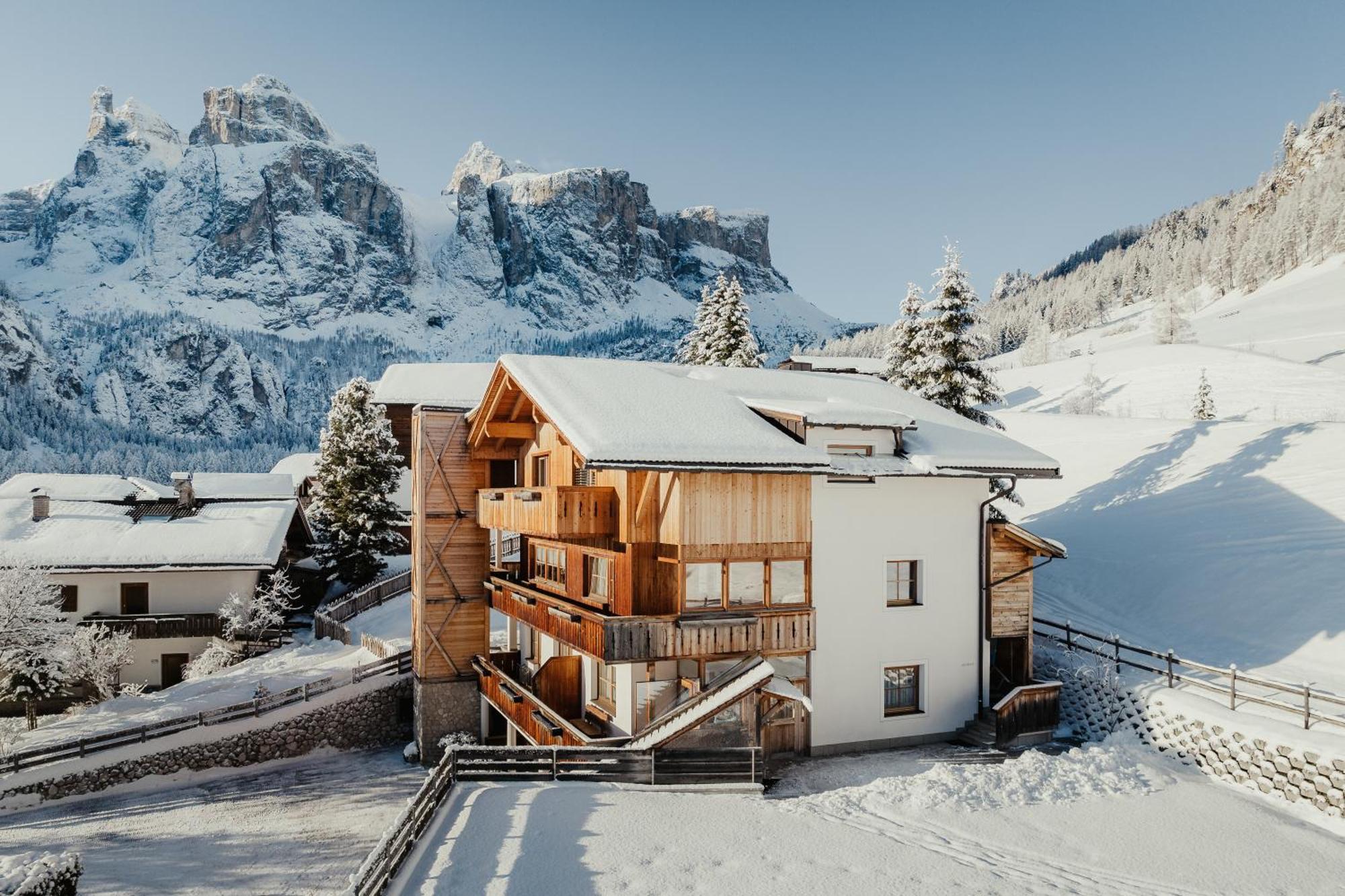 Residence Costa Burjada Кольфоско Экстерьер фото